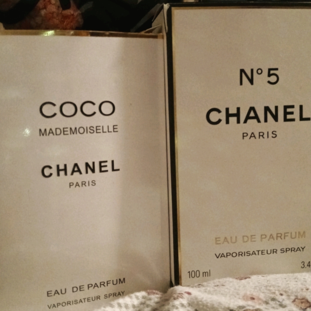 COPY - French parfume